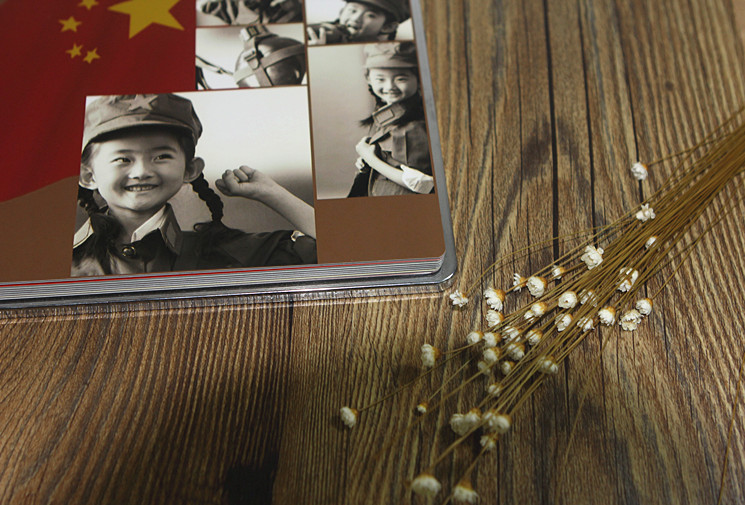 水晶畫冊制作 水晶畫冊制作